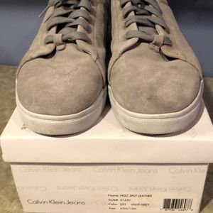 Calvin Klein light gray sneakers